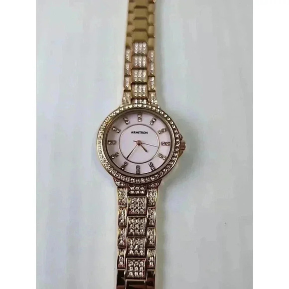 Womens Armitron Crystal Rose Gold Tone Bezel Pink Dial New Battery 32mm 75/5217 - Picture 13 of 16